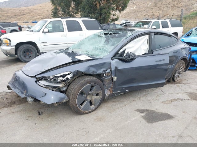 5YJ3E1EB7NF272116 Tesla Model 3 Long Range
