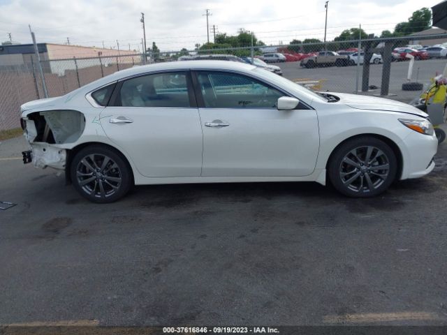 1N4AL3AP2JC227799 Nissan Altima 2.5 Sr