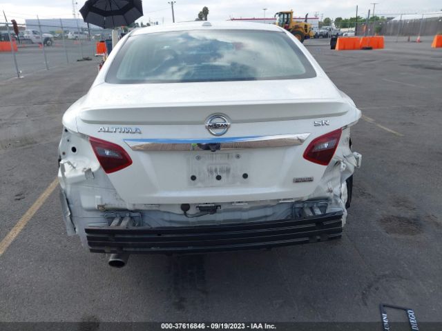 1N4AL3AP2JC227799 Nissan Altima 2.5 Sr