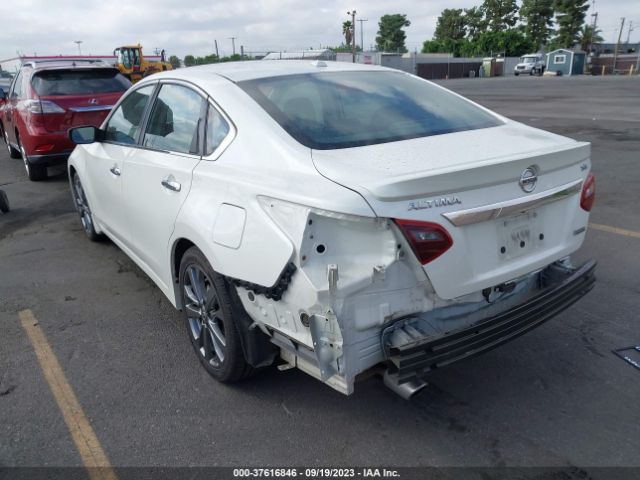 1N4AL3AP2JC227799 Nissan Altima 2.5 Sr