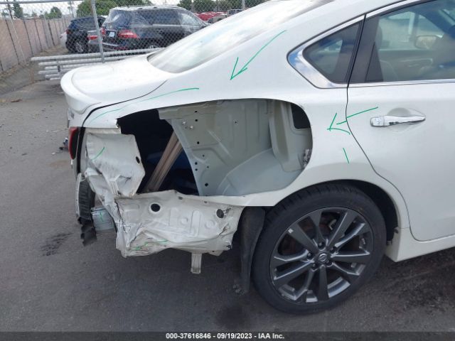 1N4AL3AP2JC227799 Nissan Altima 2.5 Sr