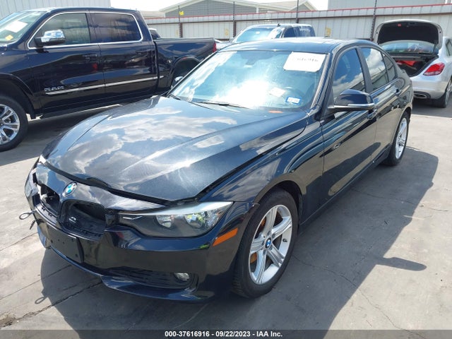 BMW 3 Series 328i 2014 WBA3A5G5XENP33432 Image 2