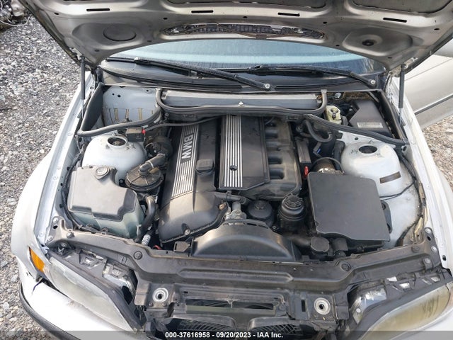 2004 BMW 3 SERIES WBAEV33434KR27766 Photo 9