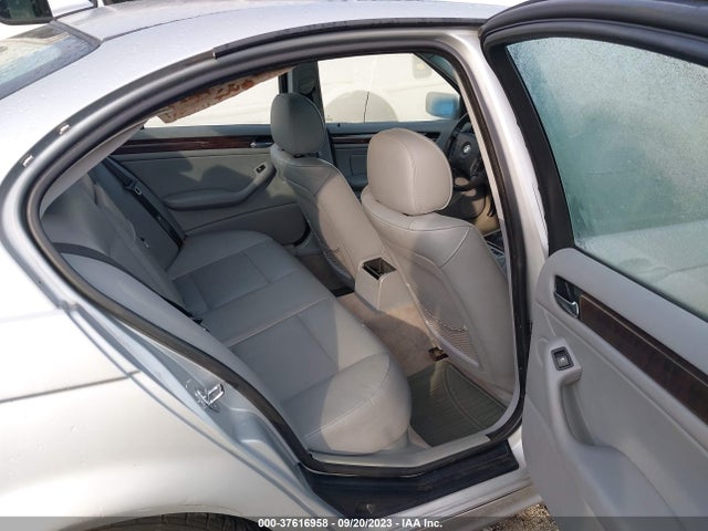 2004 BMW 3 SERIES WBAEV33434KR27766 Photo 7