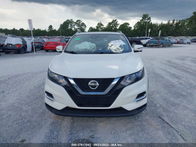 JN1BJ1CV2LW255496 Nissan Rogue Sport Sl