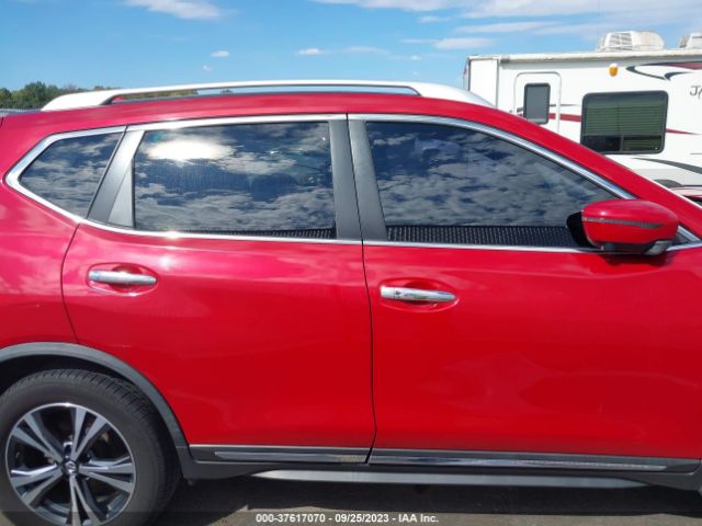 JN8AT2MTXHW407901 Nissan Rogue Sl