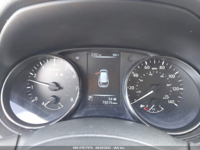 JN8AT2MTXHW407901 Nissan Rogue Sl