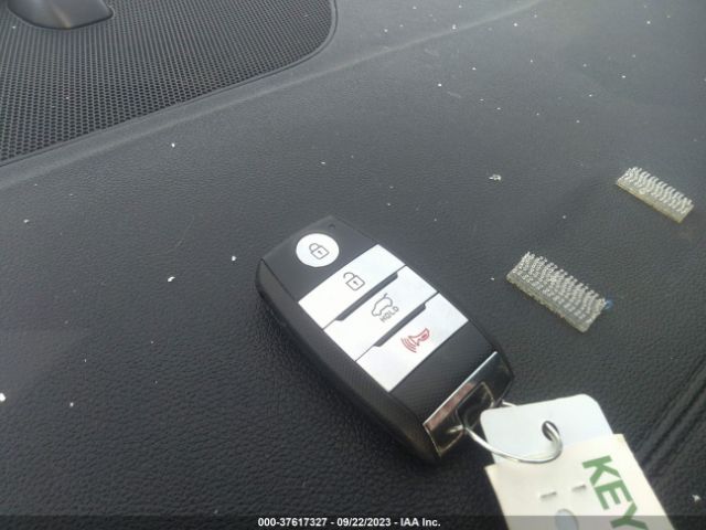 KNDPNCAC5H7296484 KIA Sportage Ex