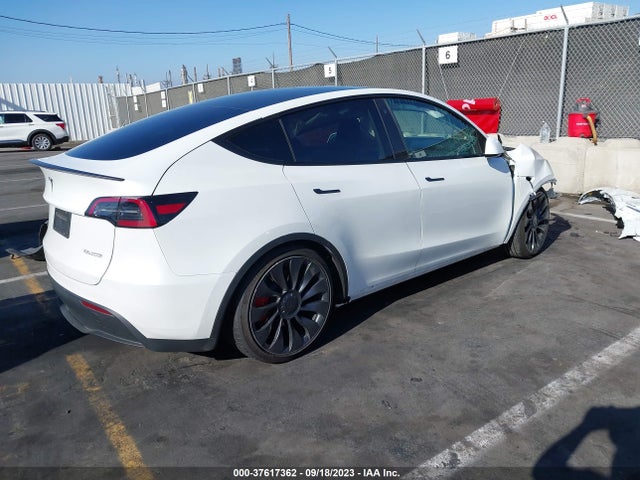 7SAYGDEFXPF743668 Tesla Model Y Performance