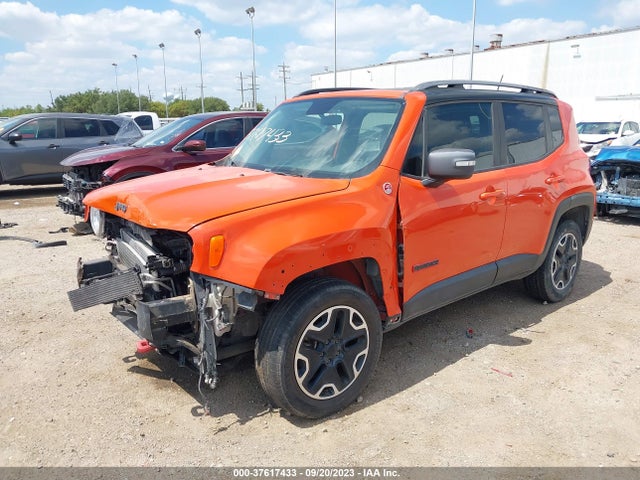 ZACCJBCT8FPC23014 Jeep Renegade Trailhawk