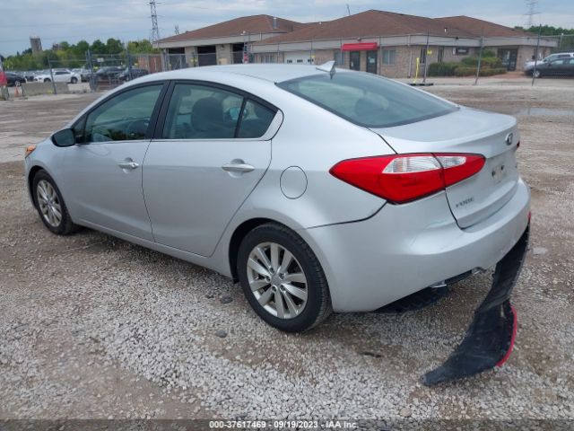 KNAFX4A86F5328145 KIA FORTE EX