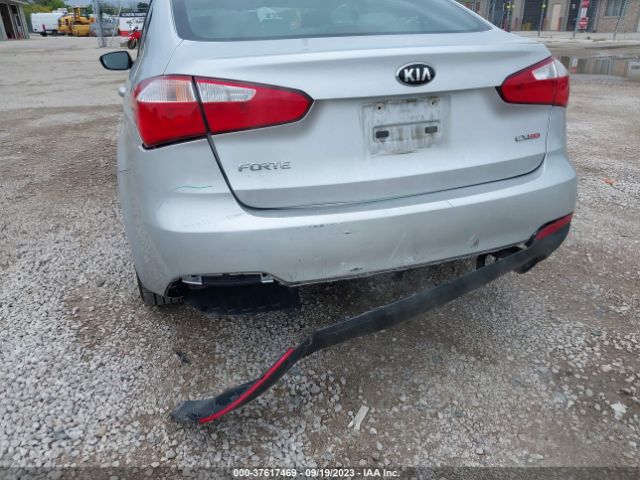 KNAFX4A86F5328145 KIA FORTE EX