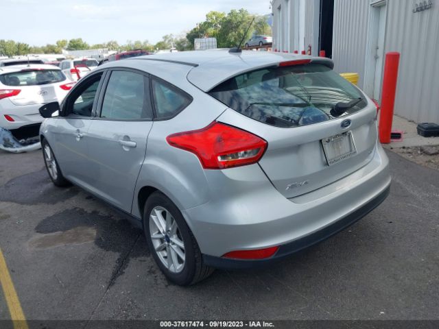 1FADP3K27GL351757 Ford FOCUS SE