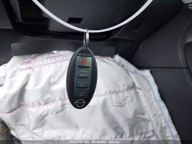 3N1CN8EVXLL852156 Nissan VERSA SV
