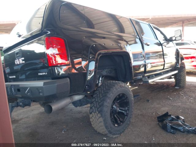 1GT12UEY9JF286577 GMC Sierra 2500hd Denali