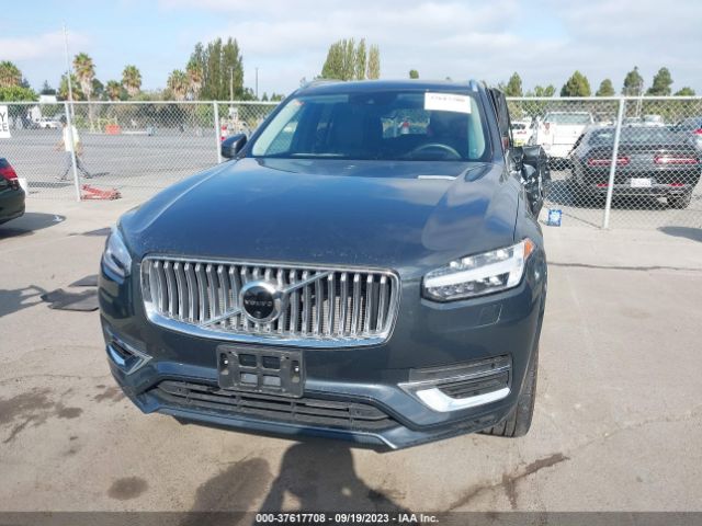 YV4H60CZ8N1841462 Volvo Xc90 Recharge Inscription Expression