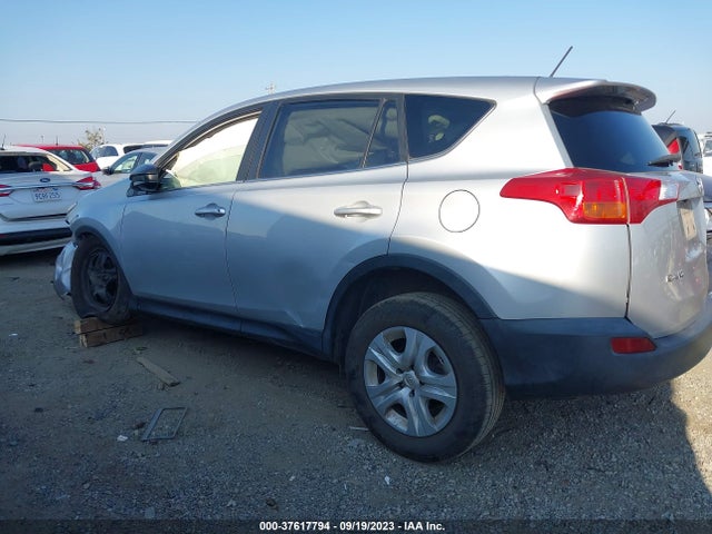 Toyota RAV4 LE 2015 JTMZFREV5FJ056534 Image 6