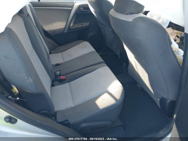 Toyota RAV4 LE 2015 JTMZFREV5FJ056534 Image 14
