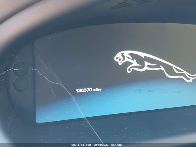 2011 JAGUAR XJ SAJWA2GE4BMV17660 Photo 6