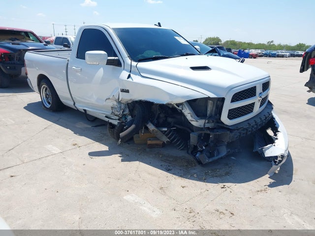 RAM 1500 Sport 2017 3C6JR6CT4HG504598 zdjęcie główne