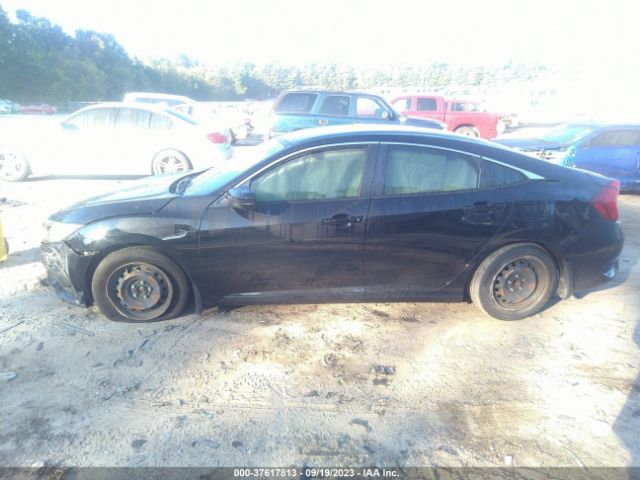 19XFC2E52JE035732 Honda Civic Sedan Lx