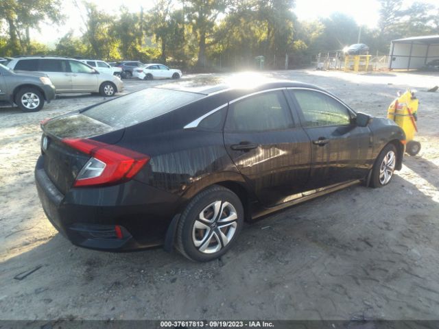 19XFC2E52JE035732 Honda Civic Sedan Lx