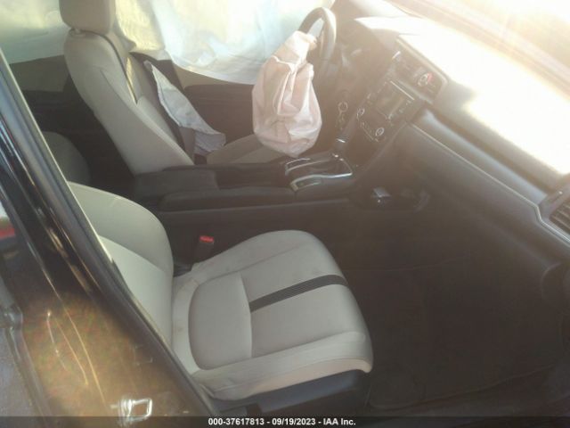 19XFC2E52JE035732 Honda Civic Sedan Lx