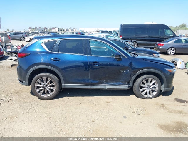 2019 MAZDA CX-5 GRAND TOURING VIN: JM3KFADM5K0681681