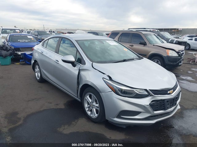 Chevrolet CRUZE LT 2017 1G1BE5SM5H7242107 Image 1