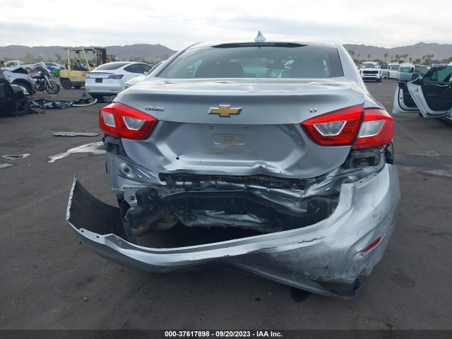Chevrolet CRUZE LT 2017 1G1BE5SM5H7242107 Image 16