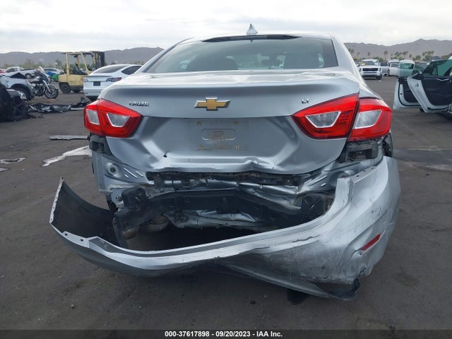Chevrolet CRUZE LT 2017 1G1BE5SM5H7242107 Image 6