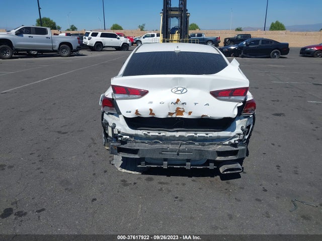 Hyundai SONATA SE 2018 5NPE24AF2JH715182 Image 16