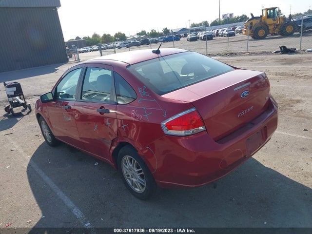 2011 FORD FOCUS SE VIN: 1FAHP3FN4BW135121