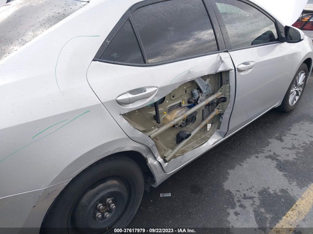 Toyota Corolla 2014 5YFBURHE6EP003127 Image 18