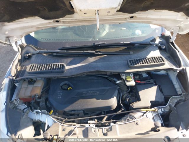 1FMCU0GX5EUD59635 Ford ESCAPE SE