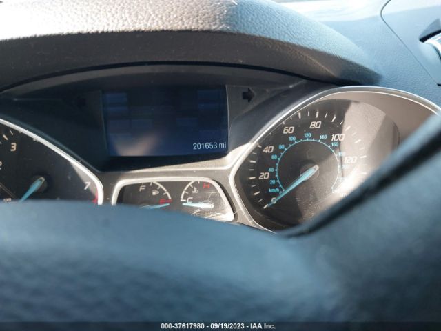 1FMCU0GX5EUD59635 Ford ESCAPE SE