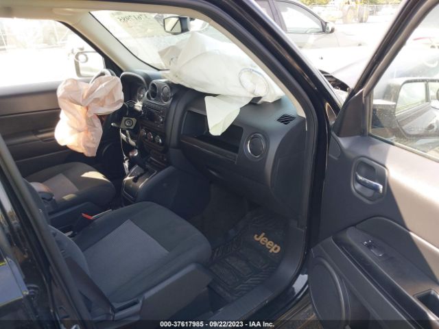 1C4NJRFB1HD104453 Jeep Patriot Latitude