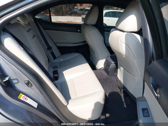 Lexus IS 250 2014 JTHBF1D29E5008132 Image 8