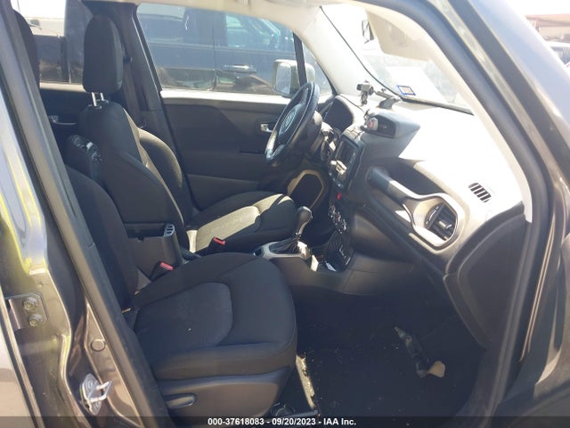 2016 JEEP RENEGADE LATITUDE VIN: ZACCJABT4GPC53835