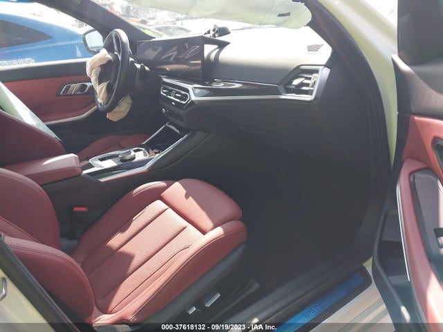BMW 3 Series 330i 2023 аукцион фото