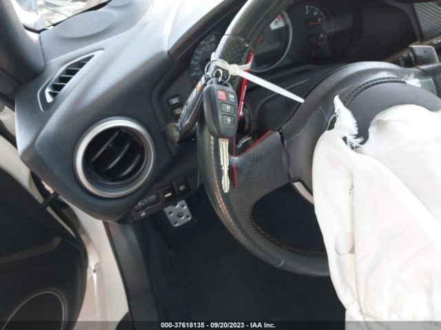 JF1ZNAA19F8709290 Scion FR-S