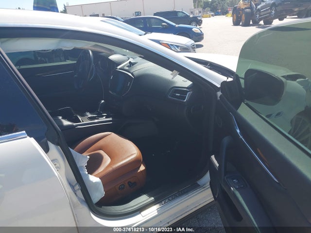 2018 MASERATI GHIBLI VIN: ZAM57XSA1J1304641