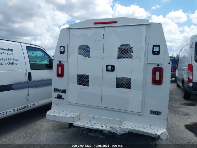 2018 Ford E-Series, VIN: 1FDWE3F68JDC00509