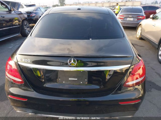 WDDZF4JB5HA285190 Mercedes-Benz E-class E 300