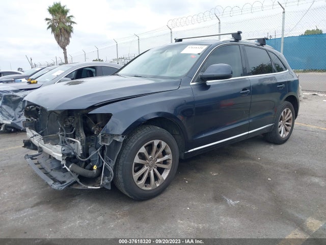 WA1LFAFP2EA053512 Audi Q5 Premium Plus
