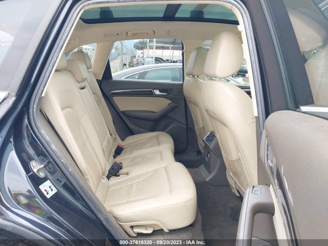 WA1LFAFP2EA053512 Audi Q5 Premium Plus
