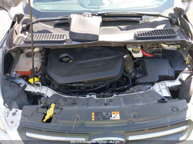 1FMCU0GX7EUC53106 Ford ESCAPE SE
