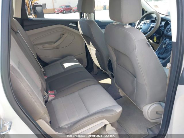 1FMCU0GX7EUC53106 Ford ESCAPE SE