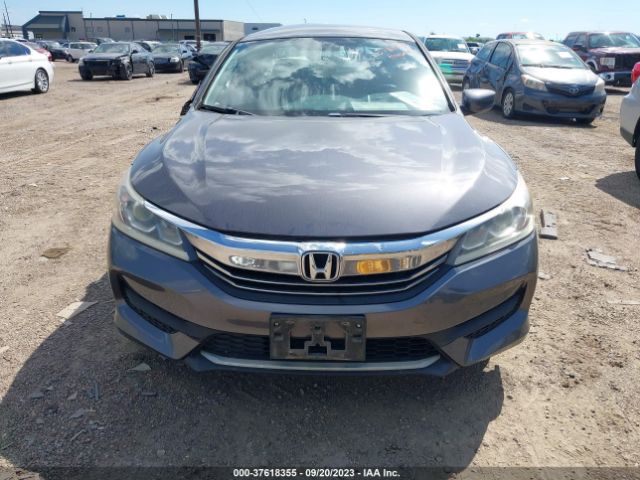 1HGCR2F3XHA019789 Honda Accord Sedan Lx