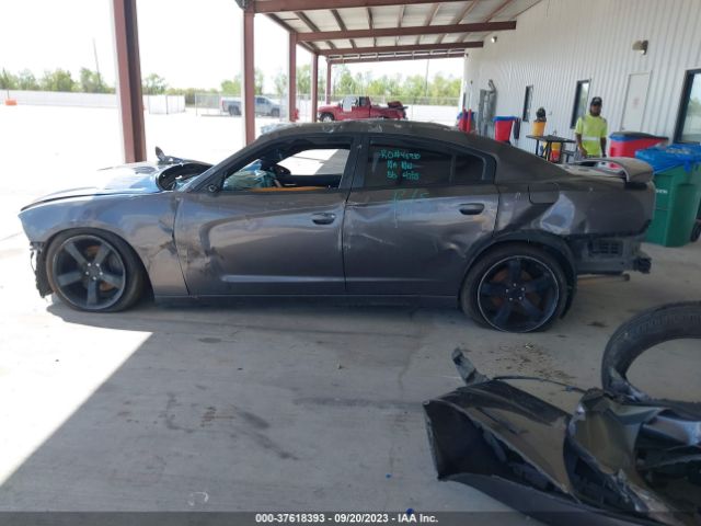 2C3CDXCT9EH323373 Dodge Charger Rt